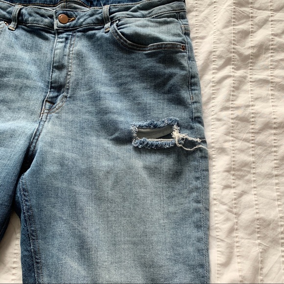 Ripped Jeans - Picture 4 of 5